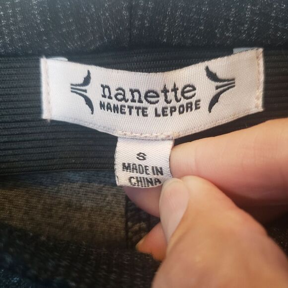 NANETTE LEPORE Plaid Stretch Pull-On Ankle Pants Small Black Gray - Picture 4 of 6